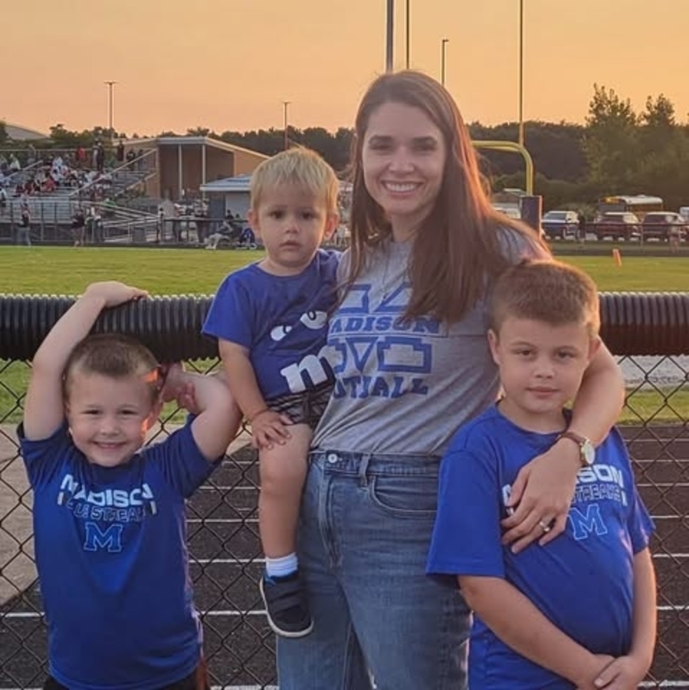 Meet your Posher, Sara